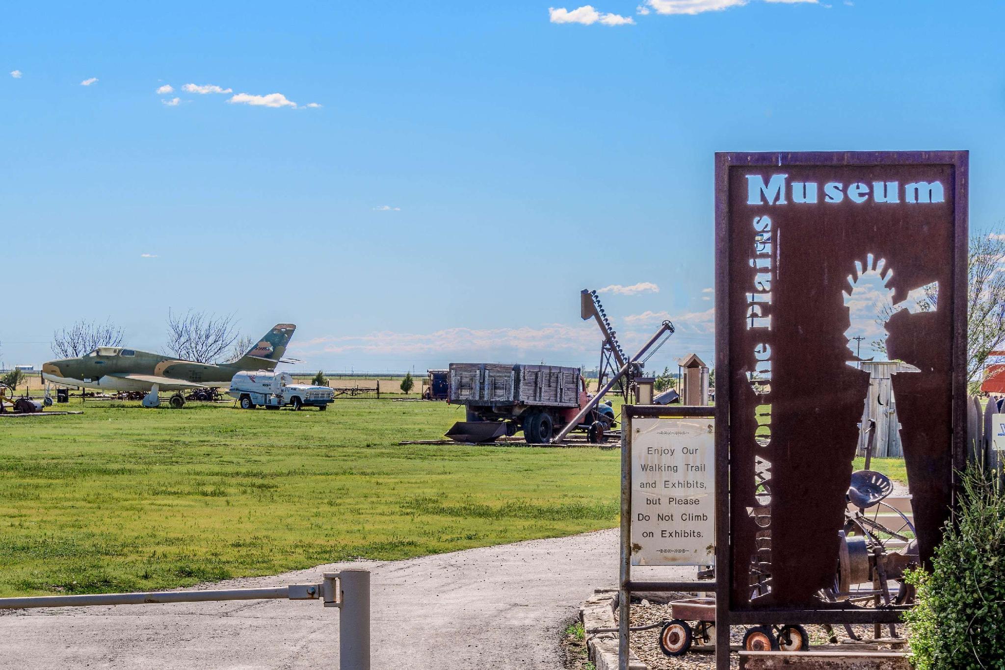 Khu vực xung quanh