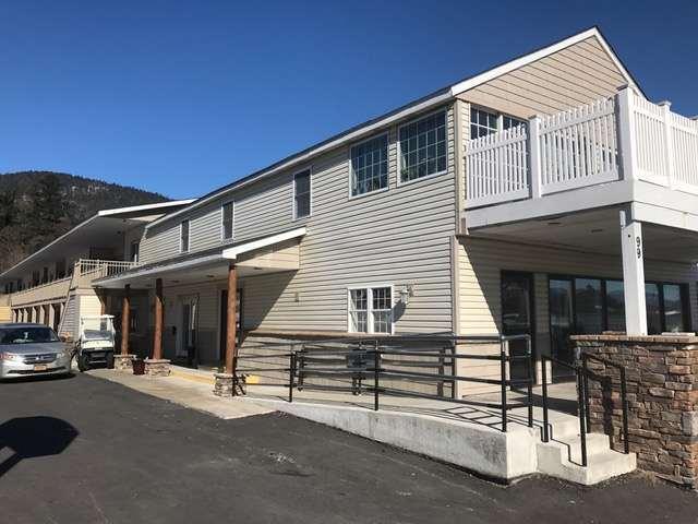 Ngoại cảnh khách sạn