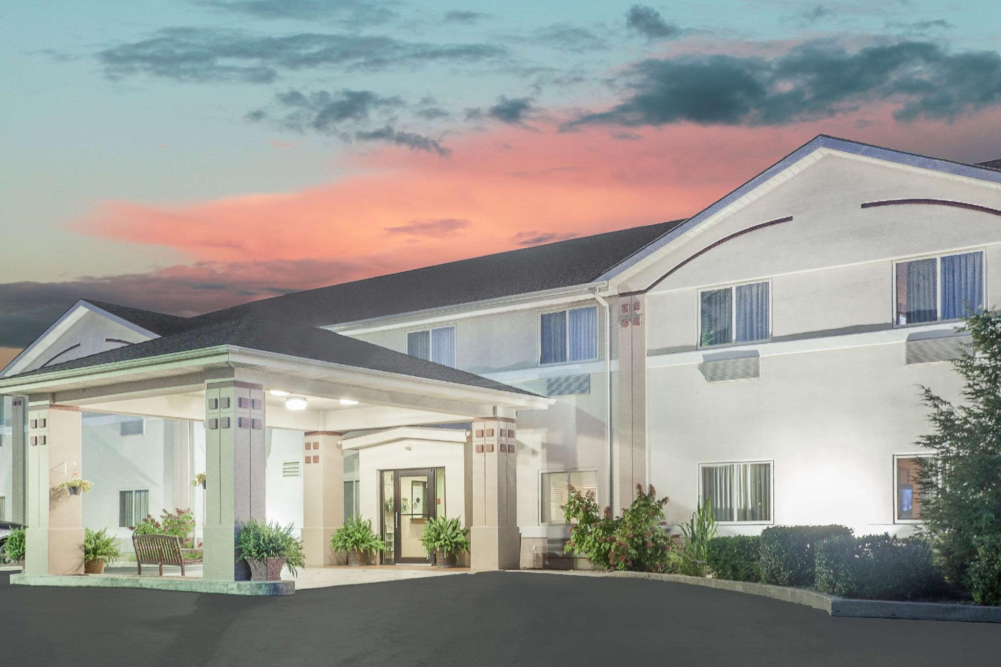 Ngoại cảnh khách sạn