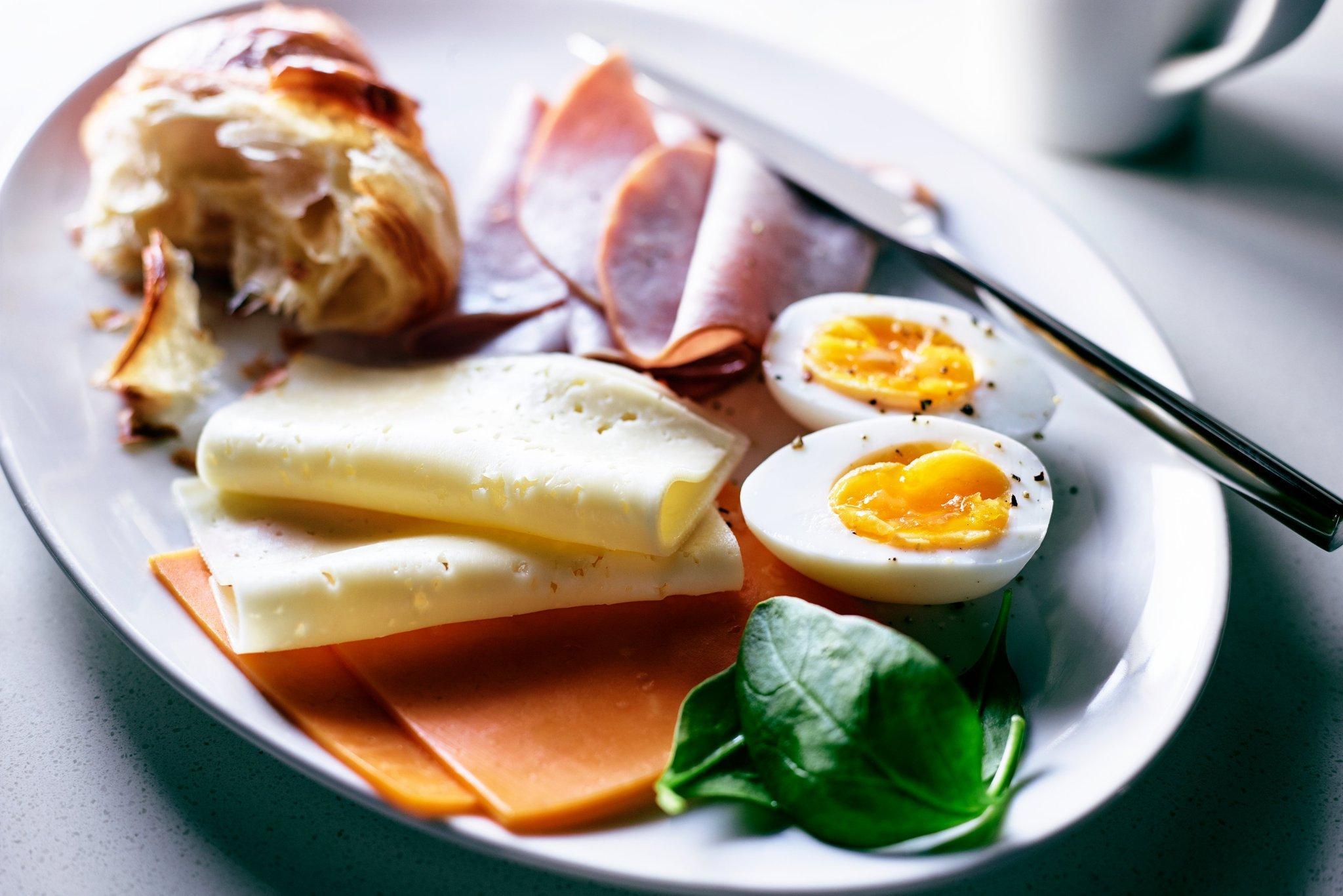 Đồ ăn và thức uống