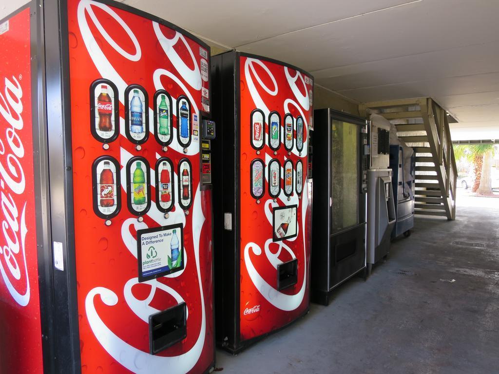 Đồ ăn và thức uống