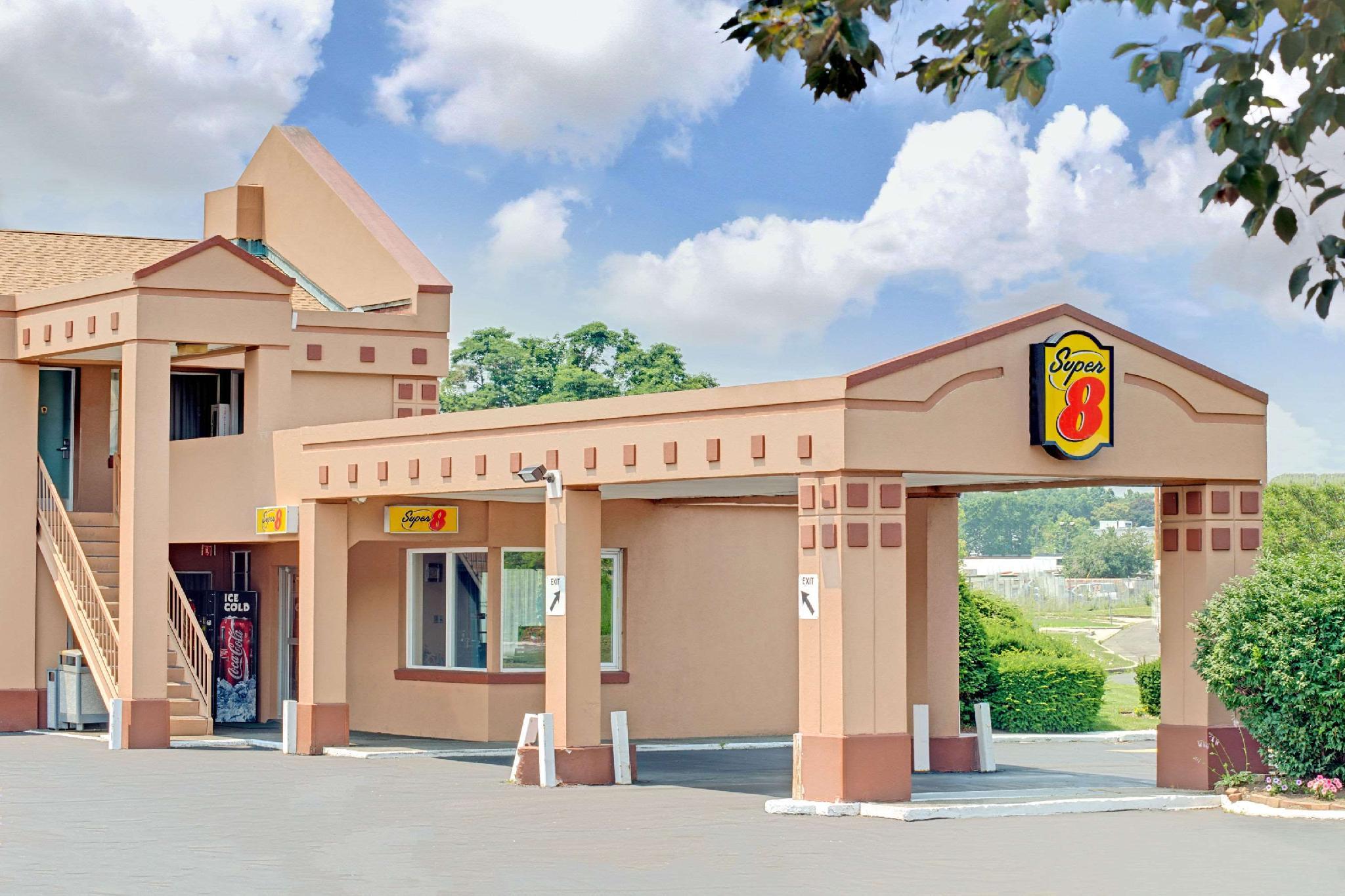 Ngoại cảnh khách sạn