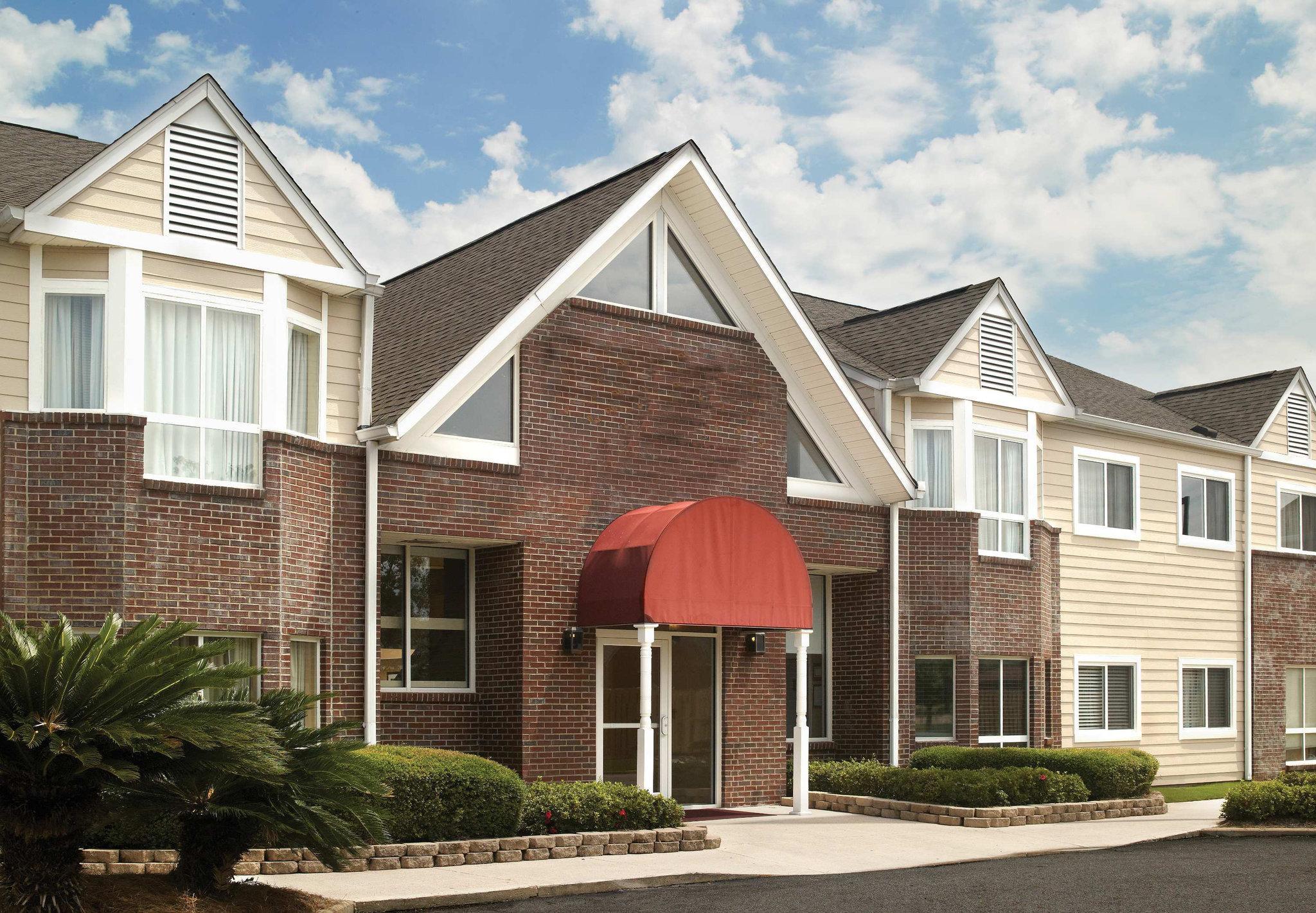 Ngoại cảnh khách sạn