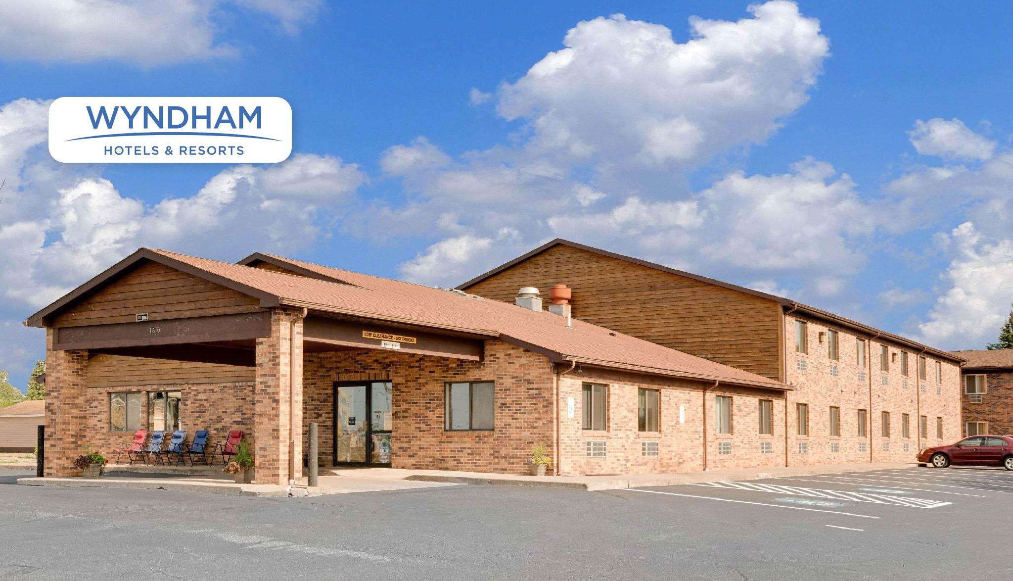 Ngoại cảnh khách sạn