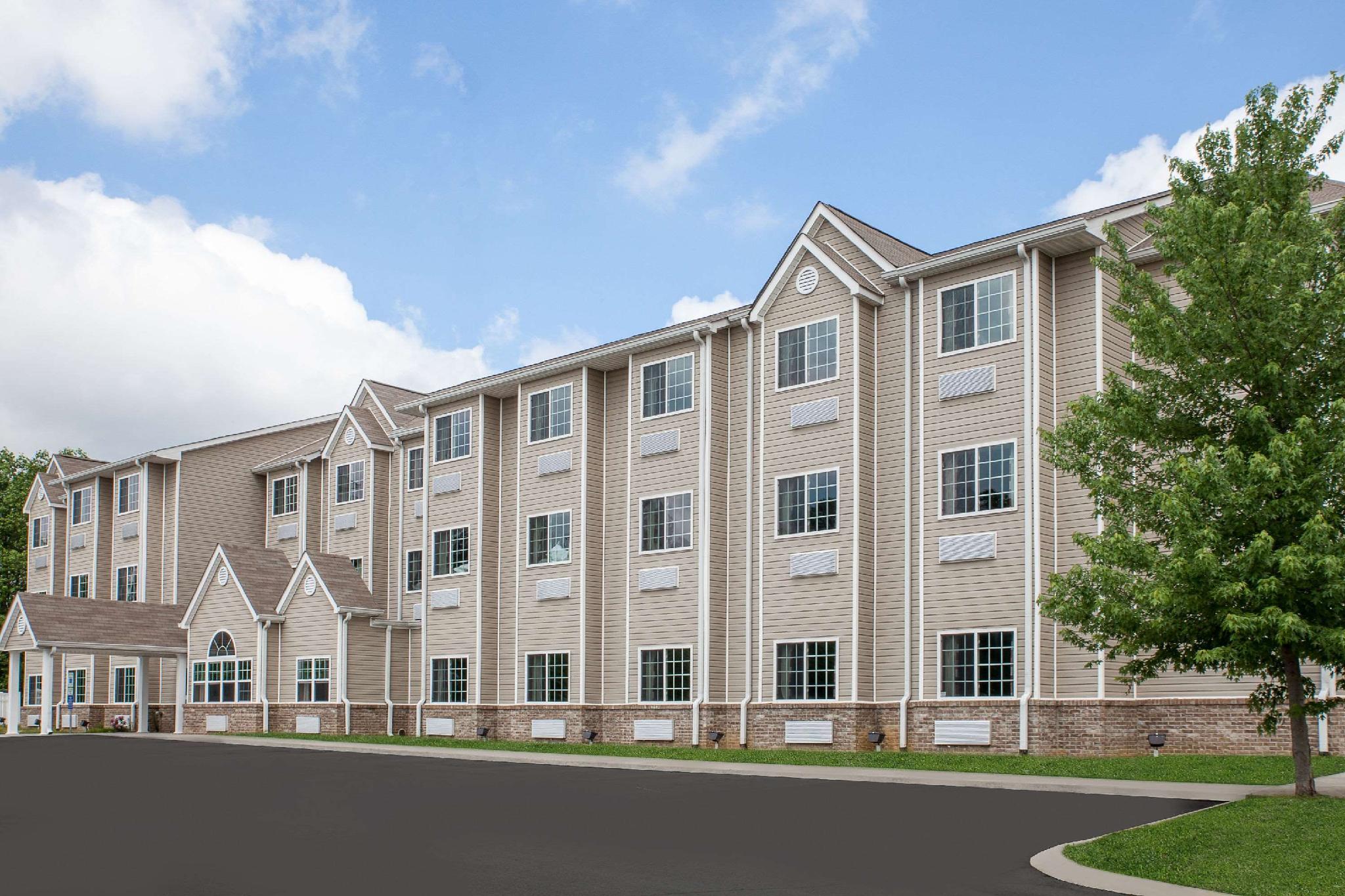 Ngoại cảnh khách sạn