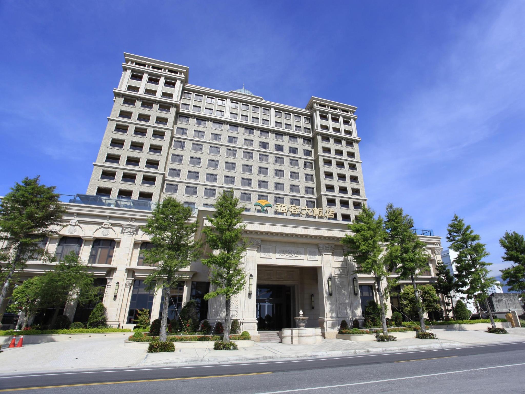 Ngoại cảnh khách sạn