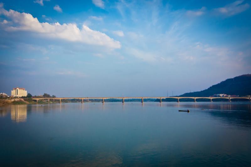 Nơi tham quan gần đây