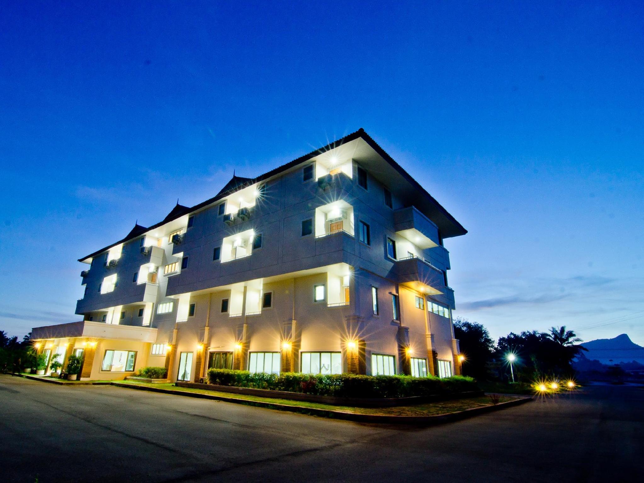 Ngoại cảnh khách sạn