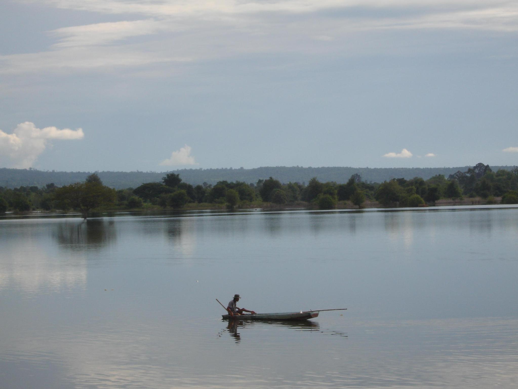 Khu vực xung quanh