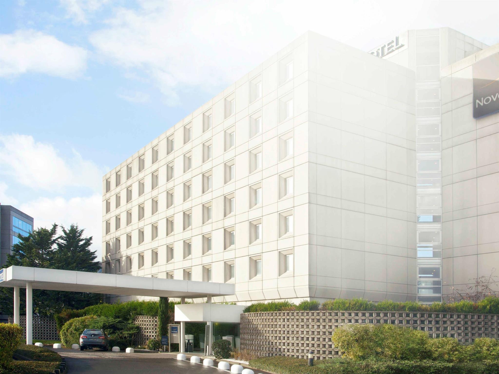 Ngoại cảnh khách sạn