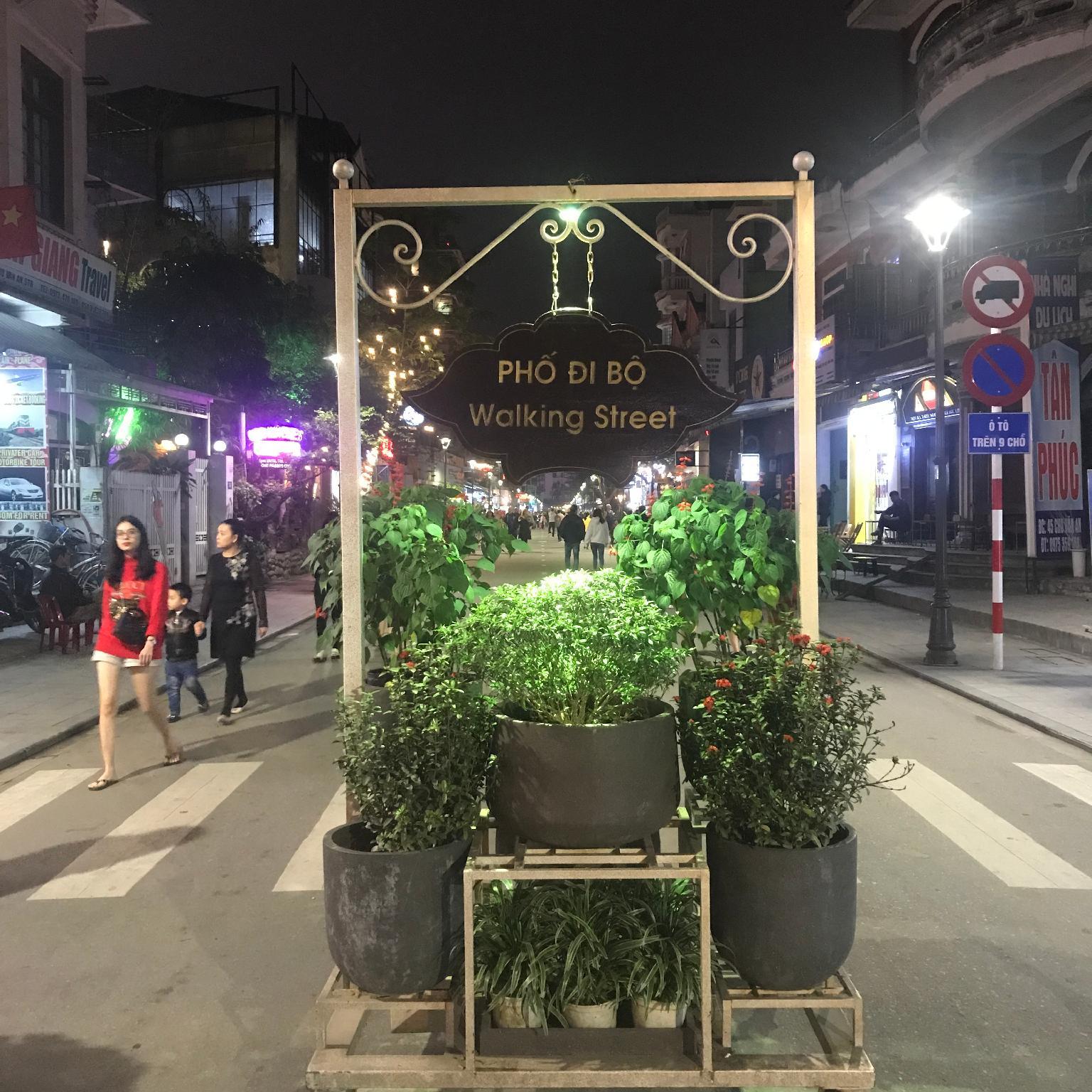 Ngoại cảnh khách sạn