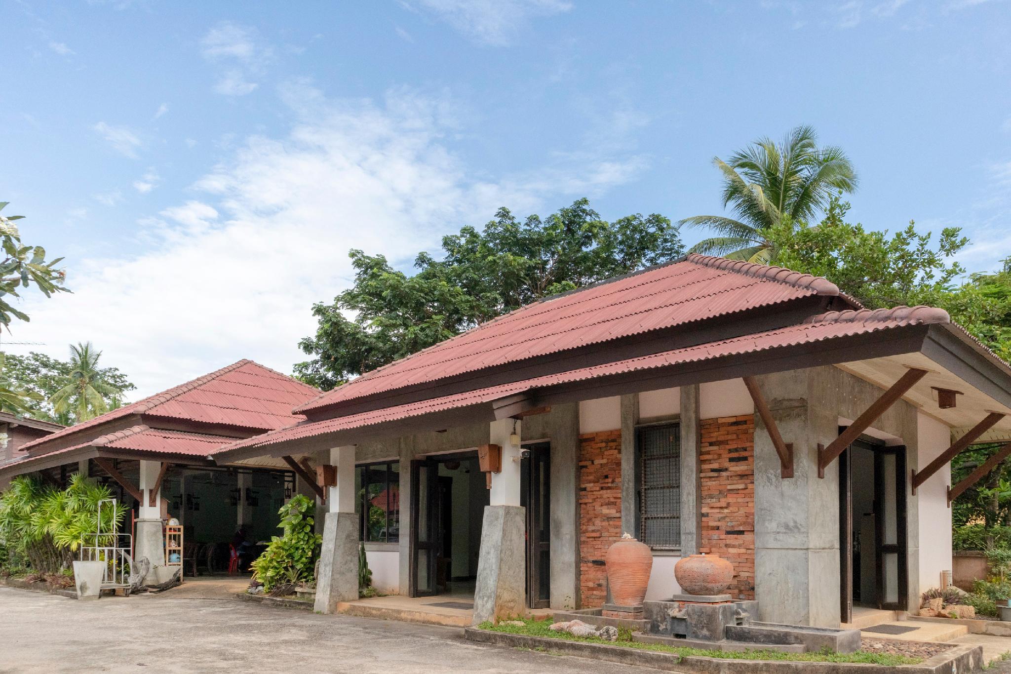 Ngoại cảnh khách sạn