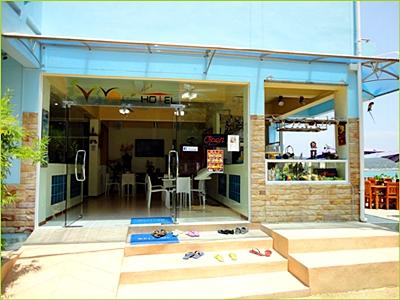 Ngoại cảnh khách sạn