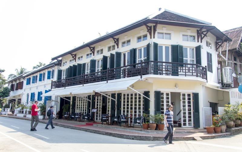 Ngoại cảnh khách sạn