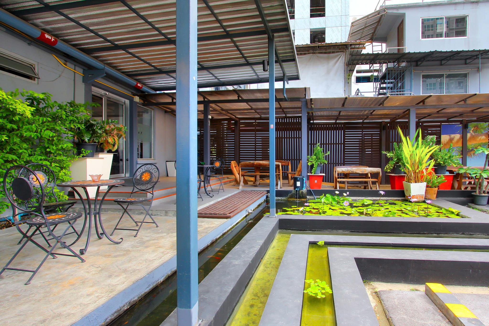 Ngoại cảnh khách sạn