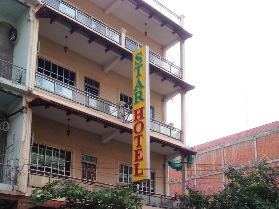 Ngoại cảnh khách sạn