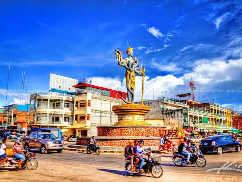 Khu vực xung quanh