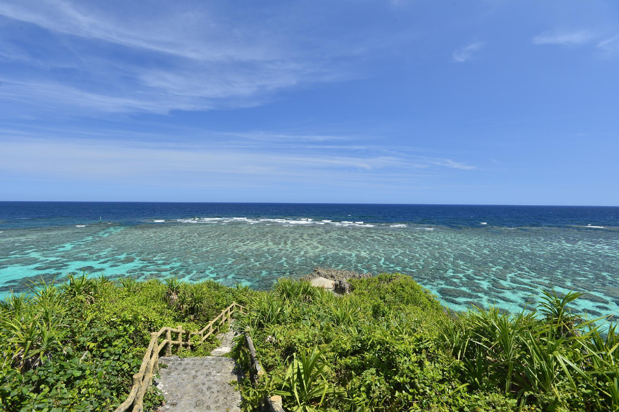 Khu vực xung quanh