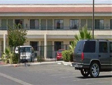 Ngoại cảnh khách sạn