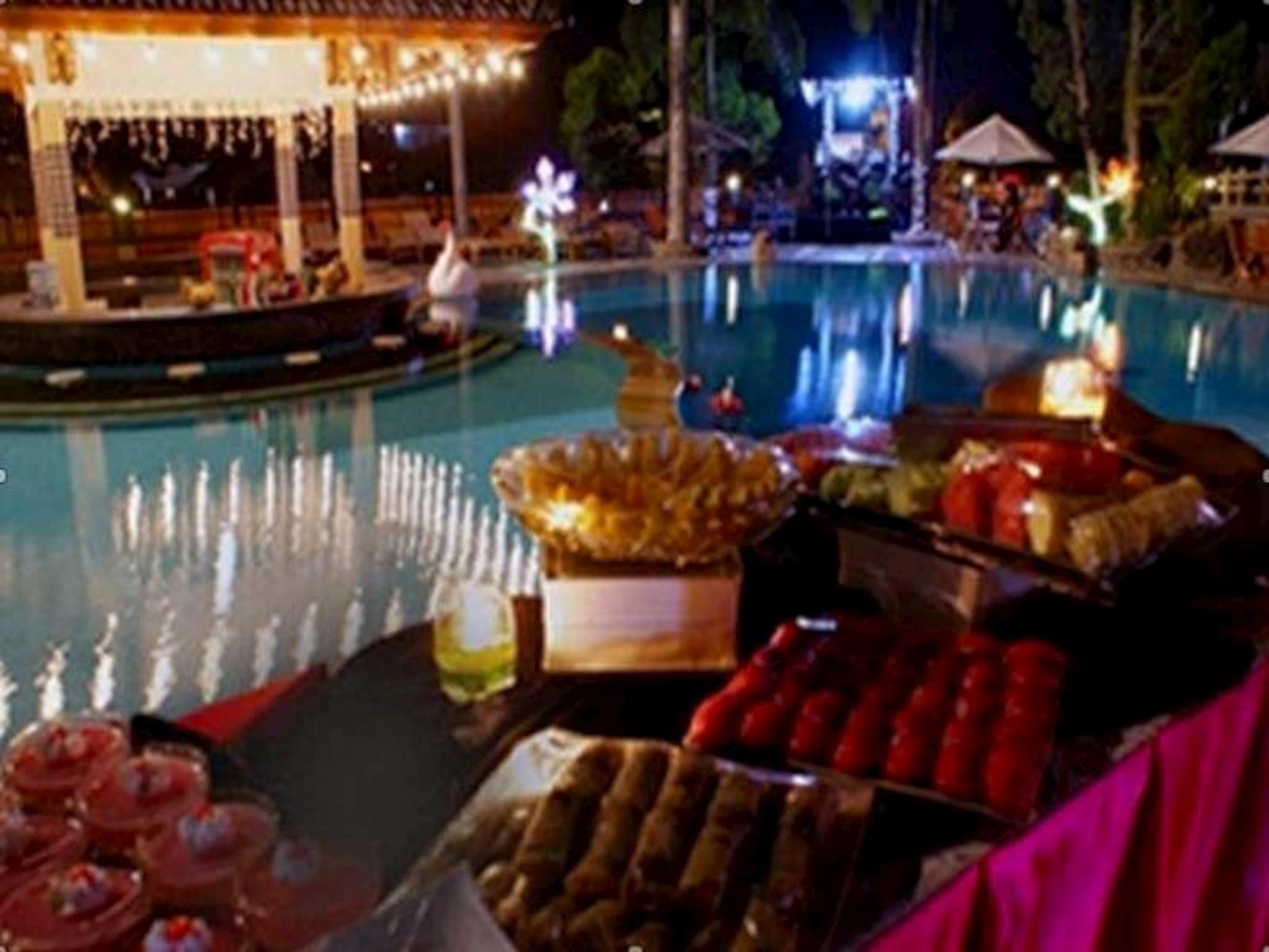 Ngoại cảnh khách sạn