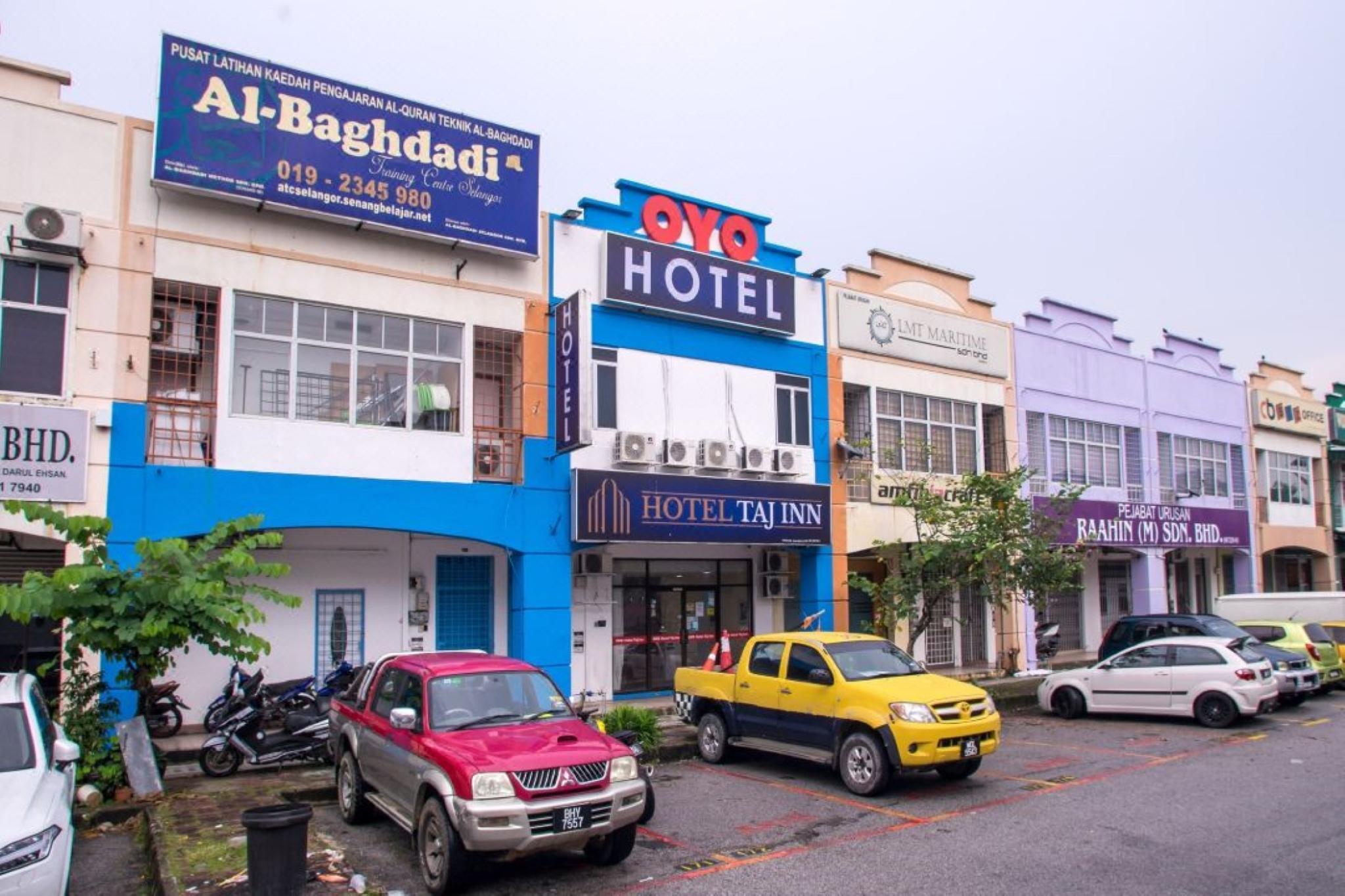 Ngoại cảnh khách sạn