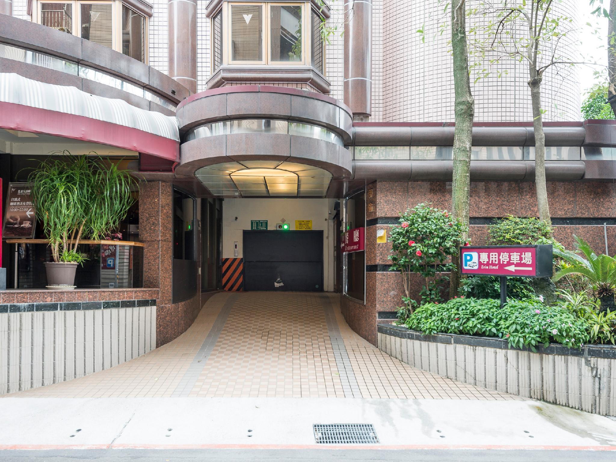 Ngoại cảnh khách sạn