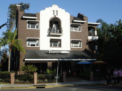 Ngoại cảnh khách sạn