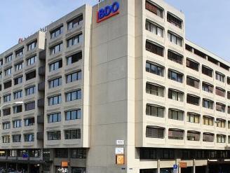 Ngoại cảnh khách sạn