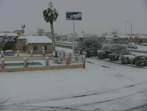 Ngoại cảnh khách sạn