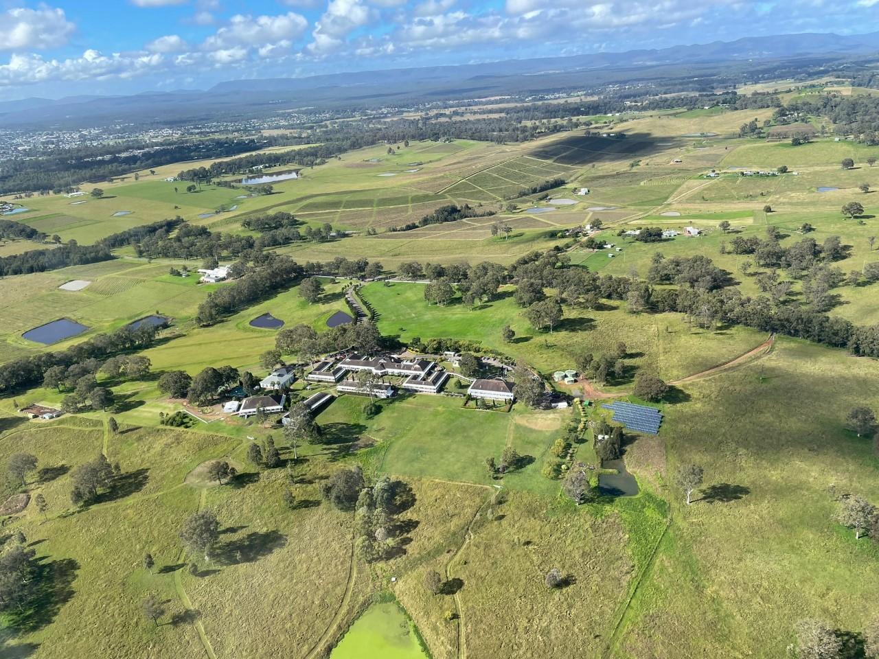 Ngoại cảnh khách sạn