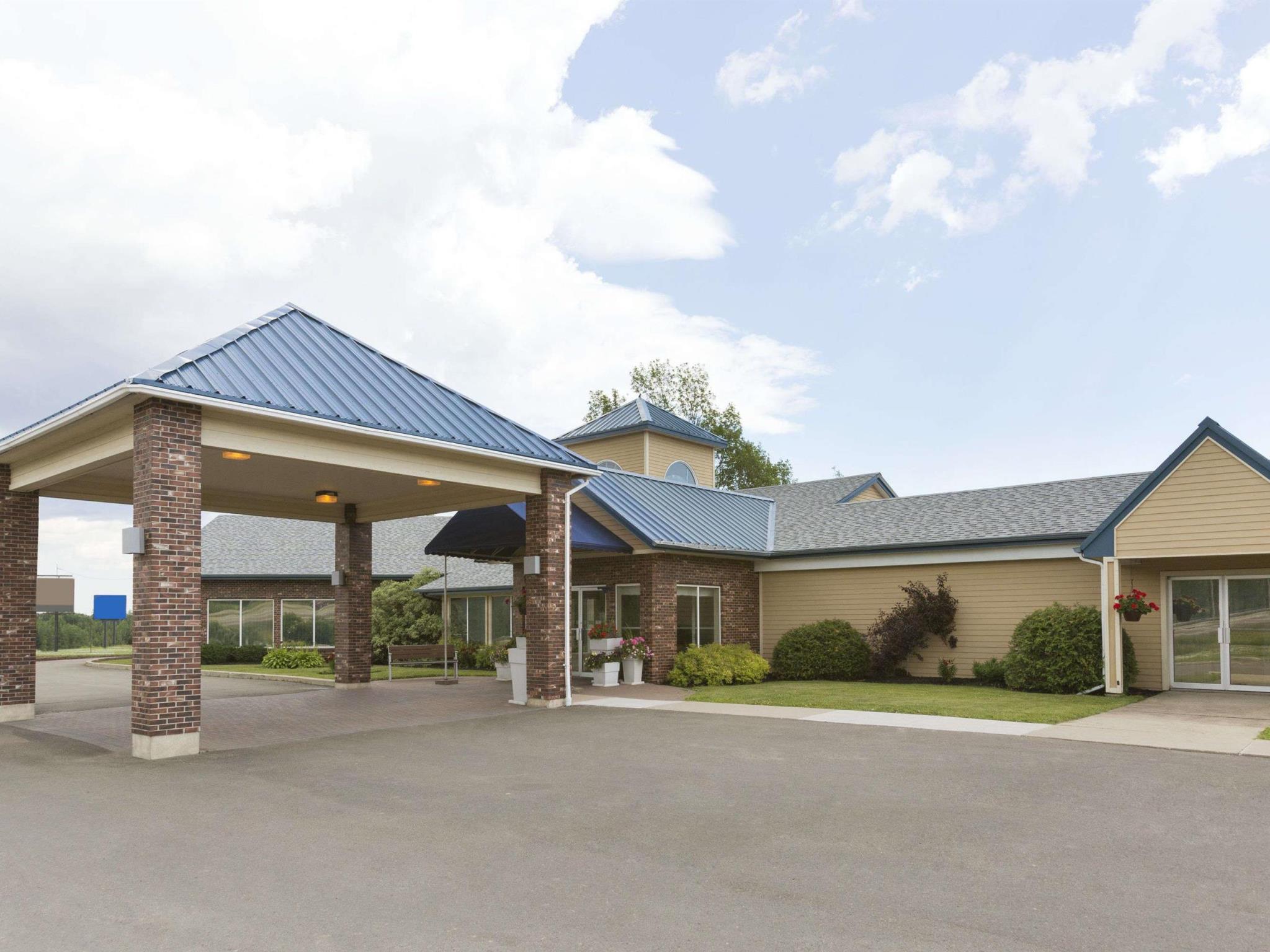 Ngoại cảnh khách sạn