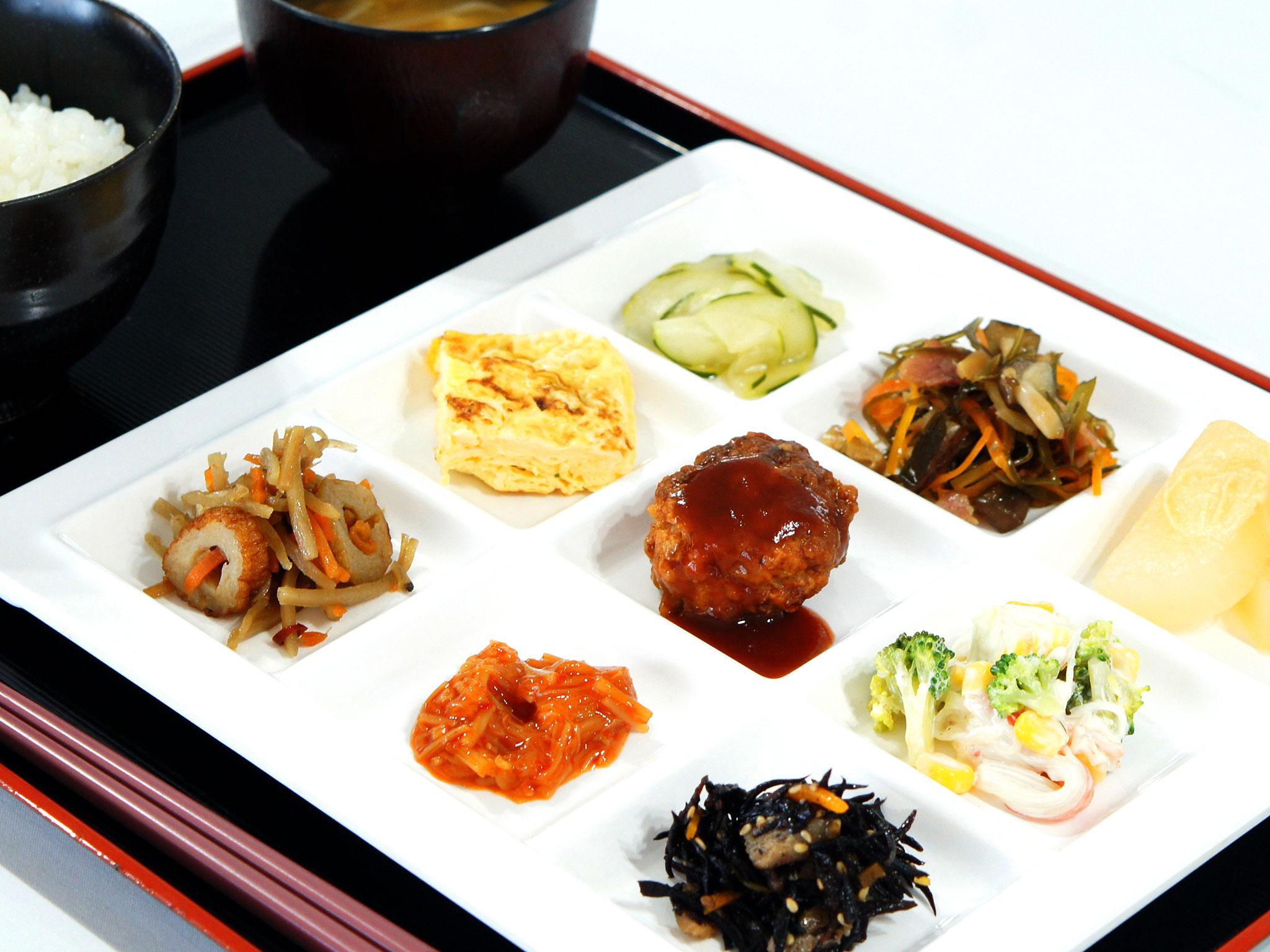 Đồ ăn và thức uống