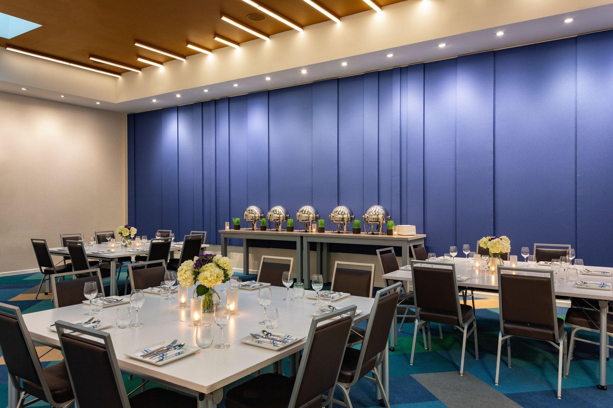 Phòng họp/ hội nghị