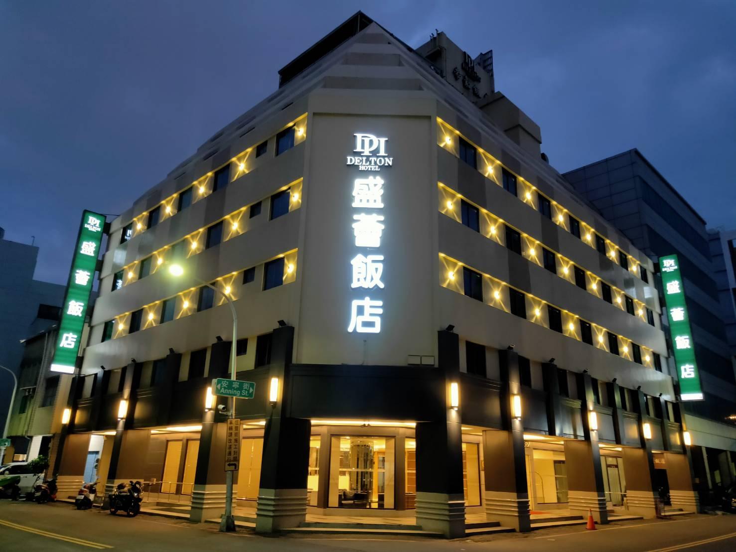 Ngoại cảnh khách sạn