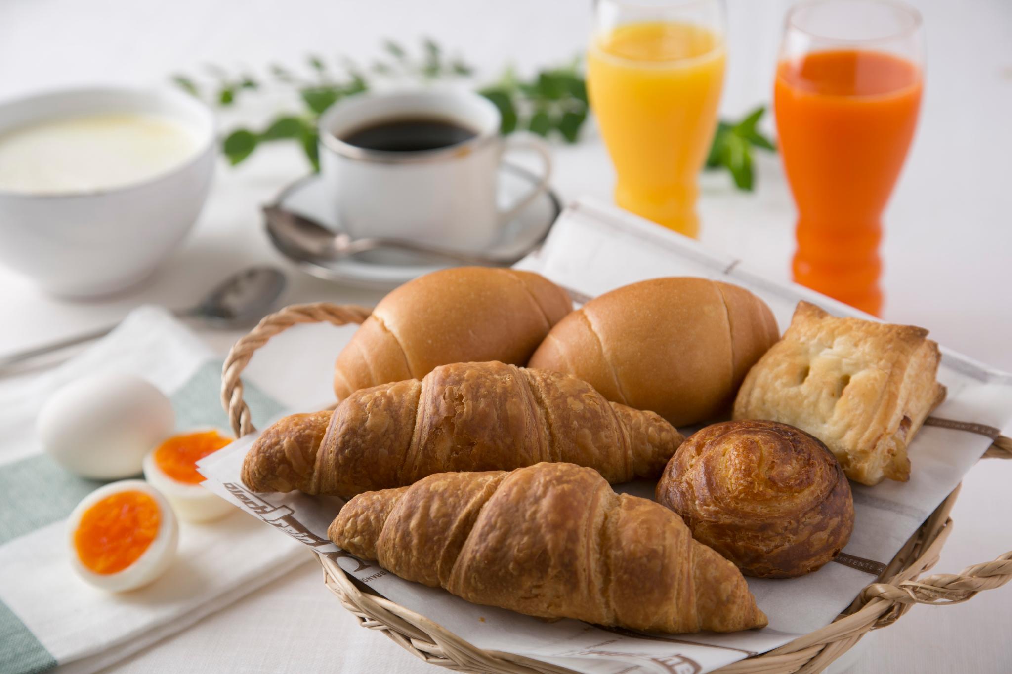 Đồ ăn và thức uống