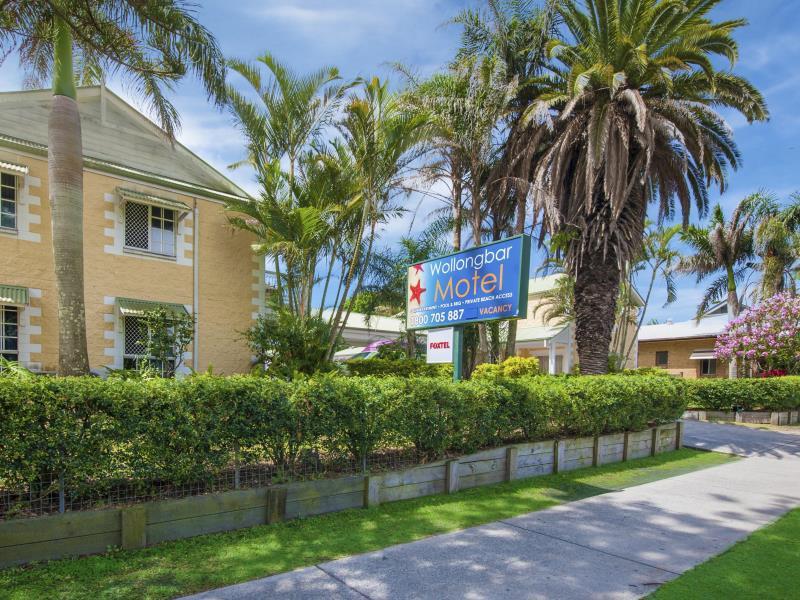 Ngoại cảnh khách sạn