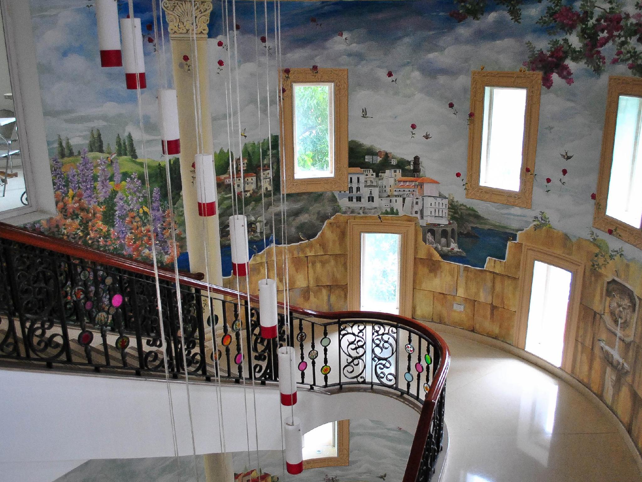 Khu vực xung quanh