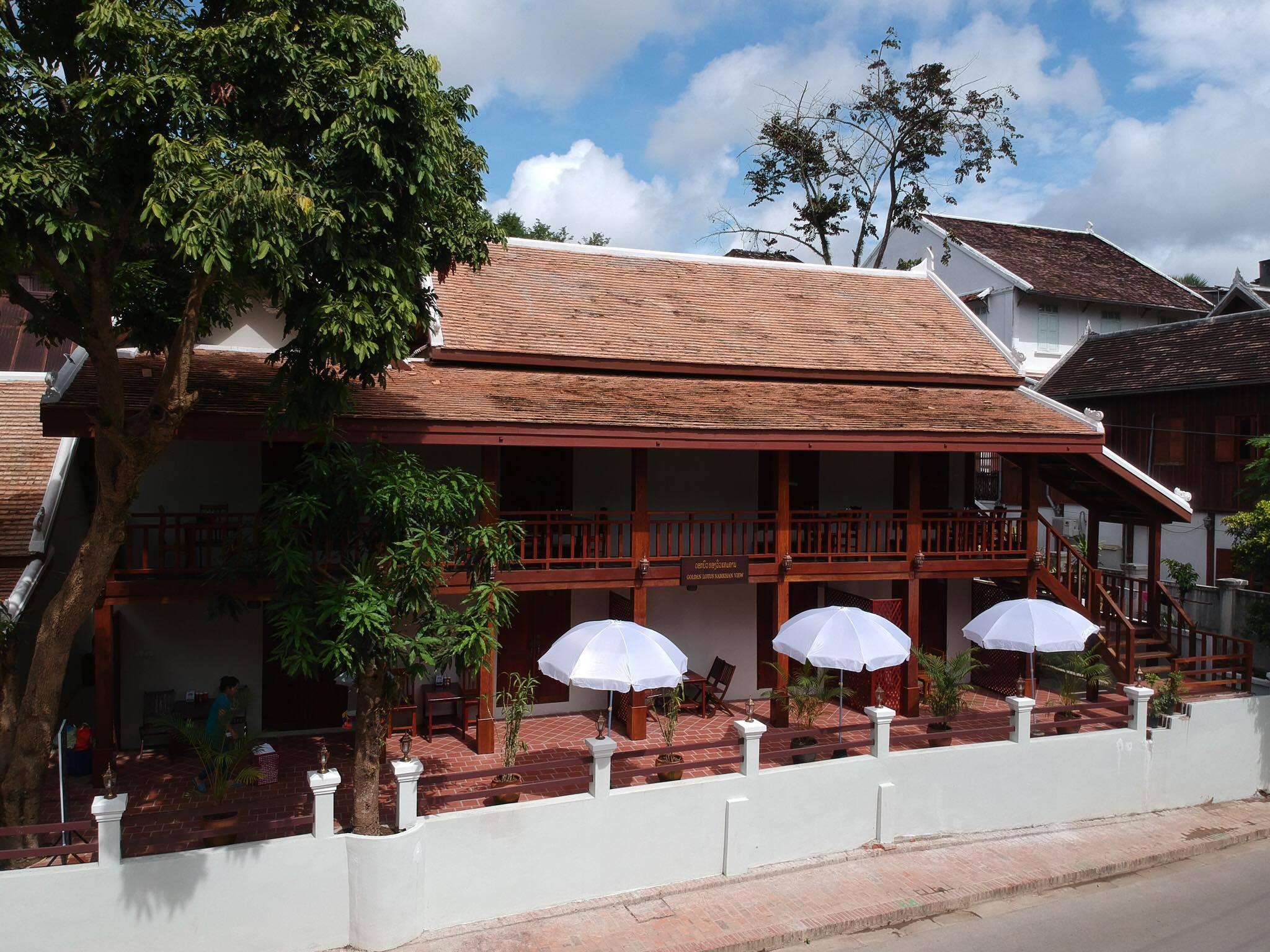 Ngoại cảnh khách sạn