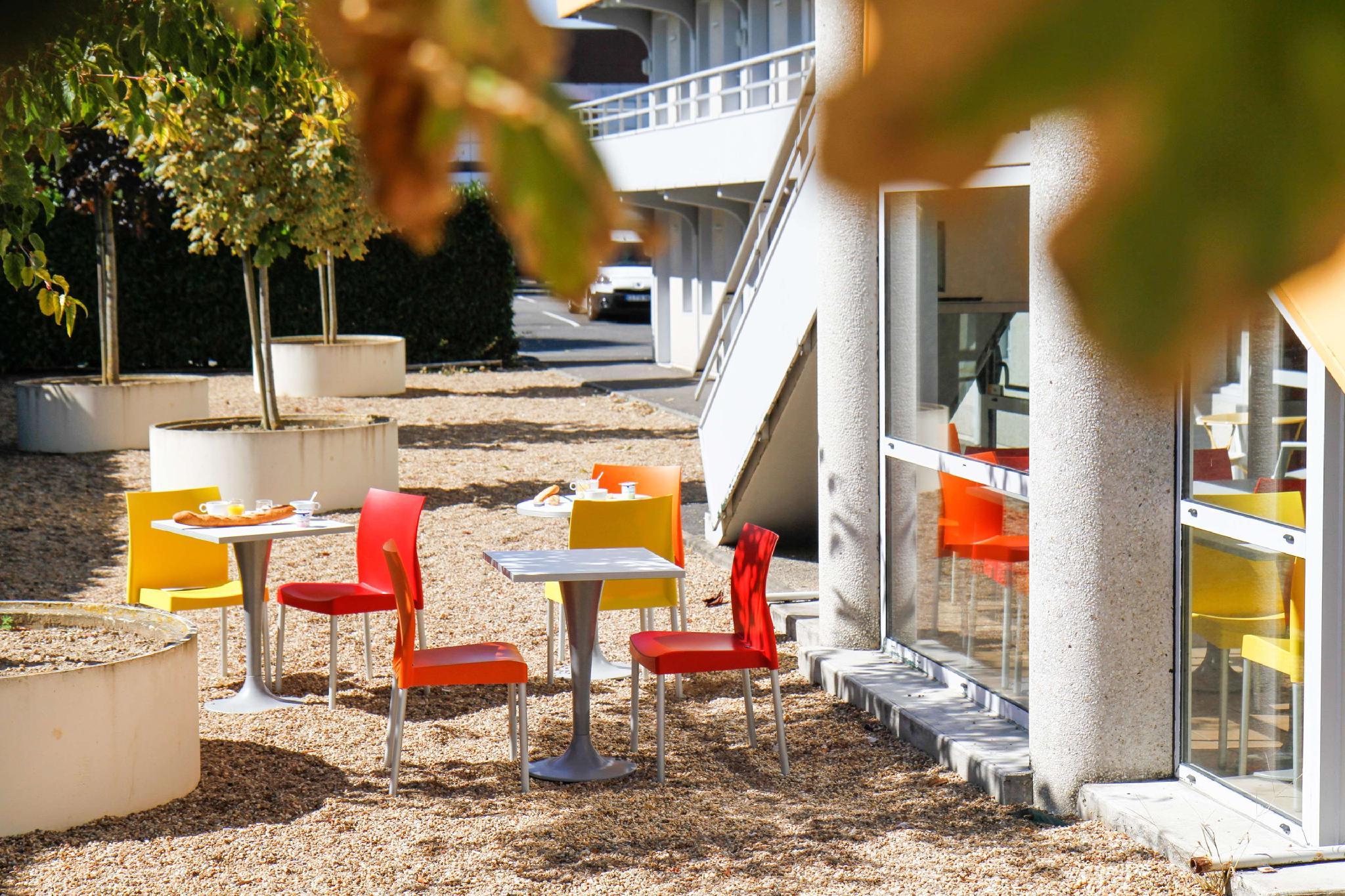 Ngoại cảnh khách sạn