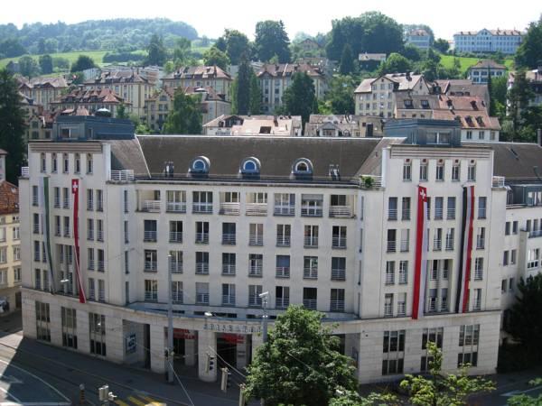 Ngoại cảnh khách sạn