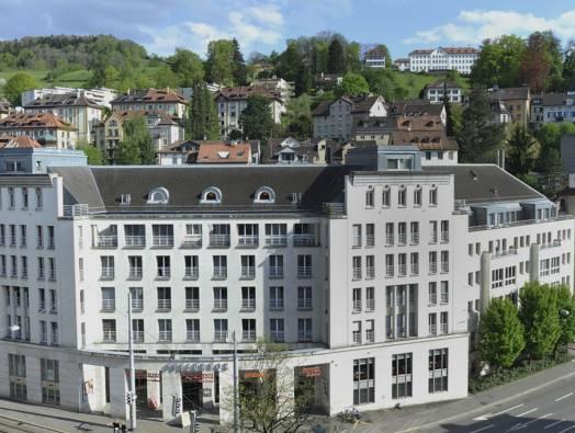 Ngoại cảnh khách sạn