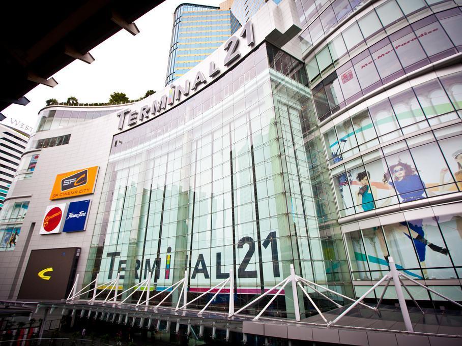 Nơi tham quan gần đây