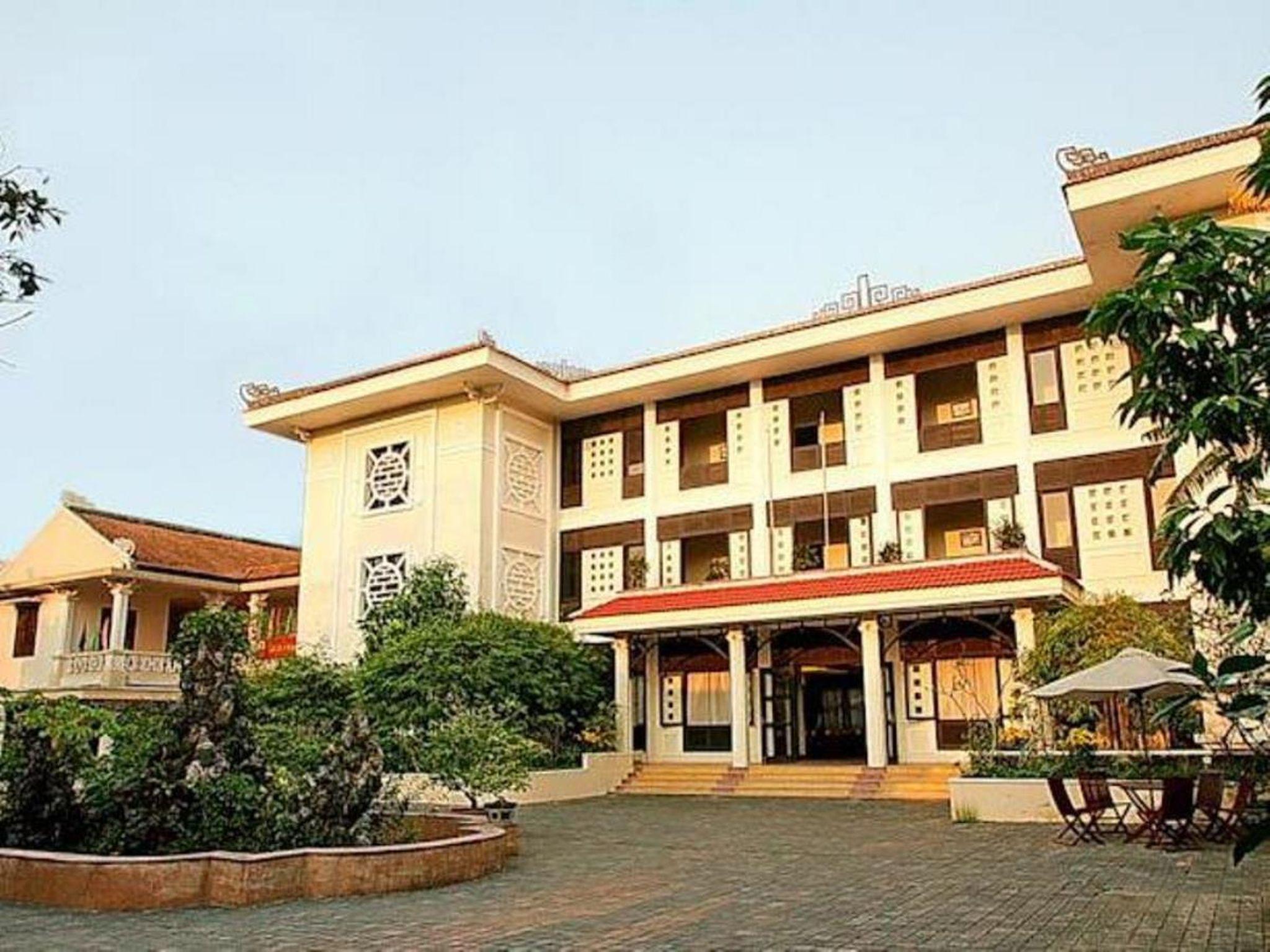 Ngoại cảnh khách sạn