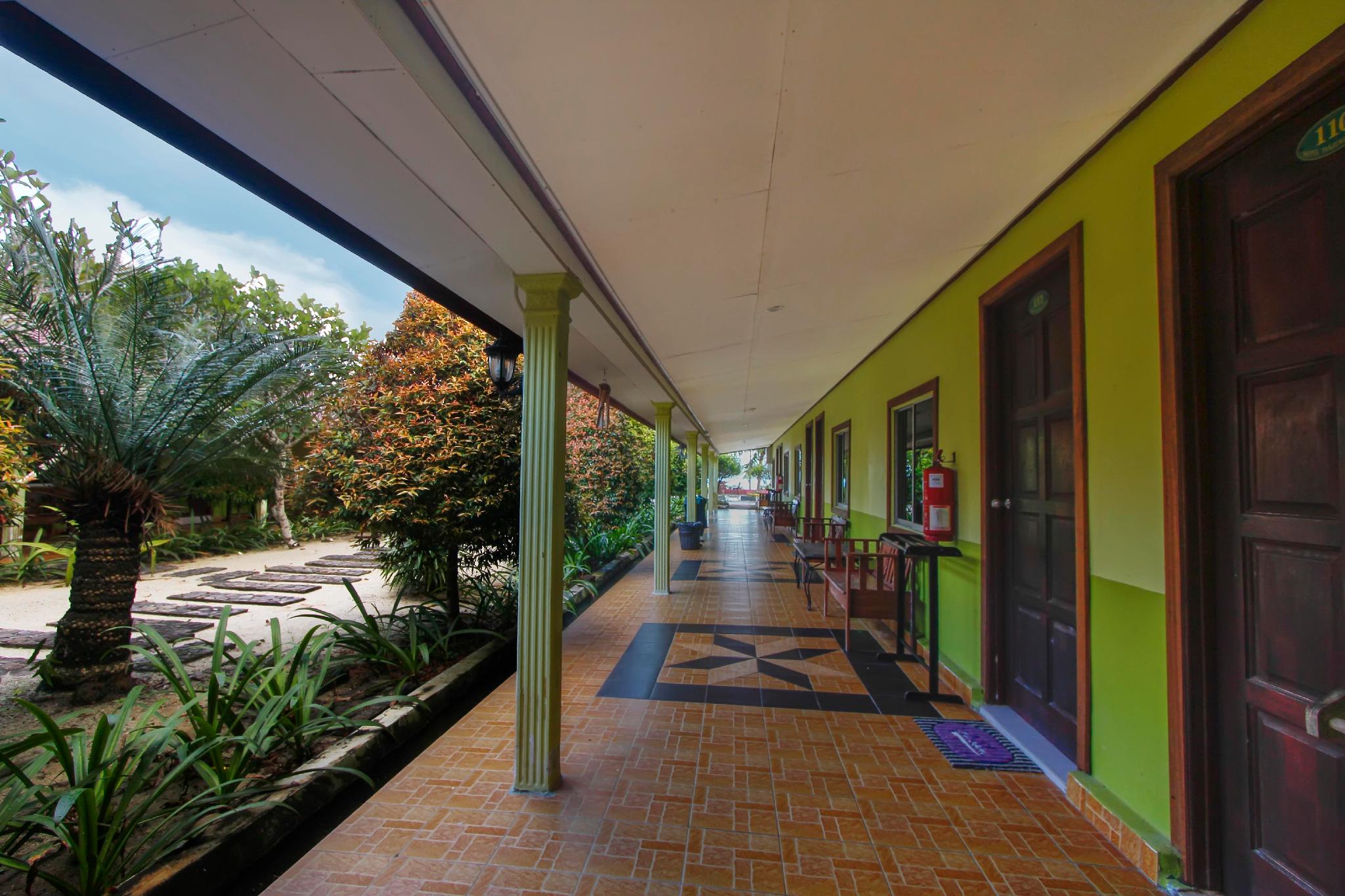 Ngoại cảnh khách sạn