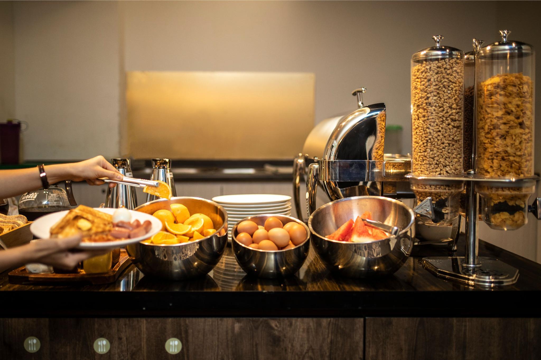 Đồ ăn và thức uống