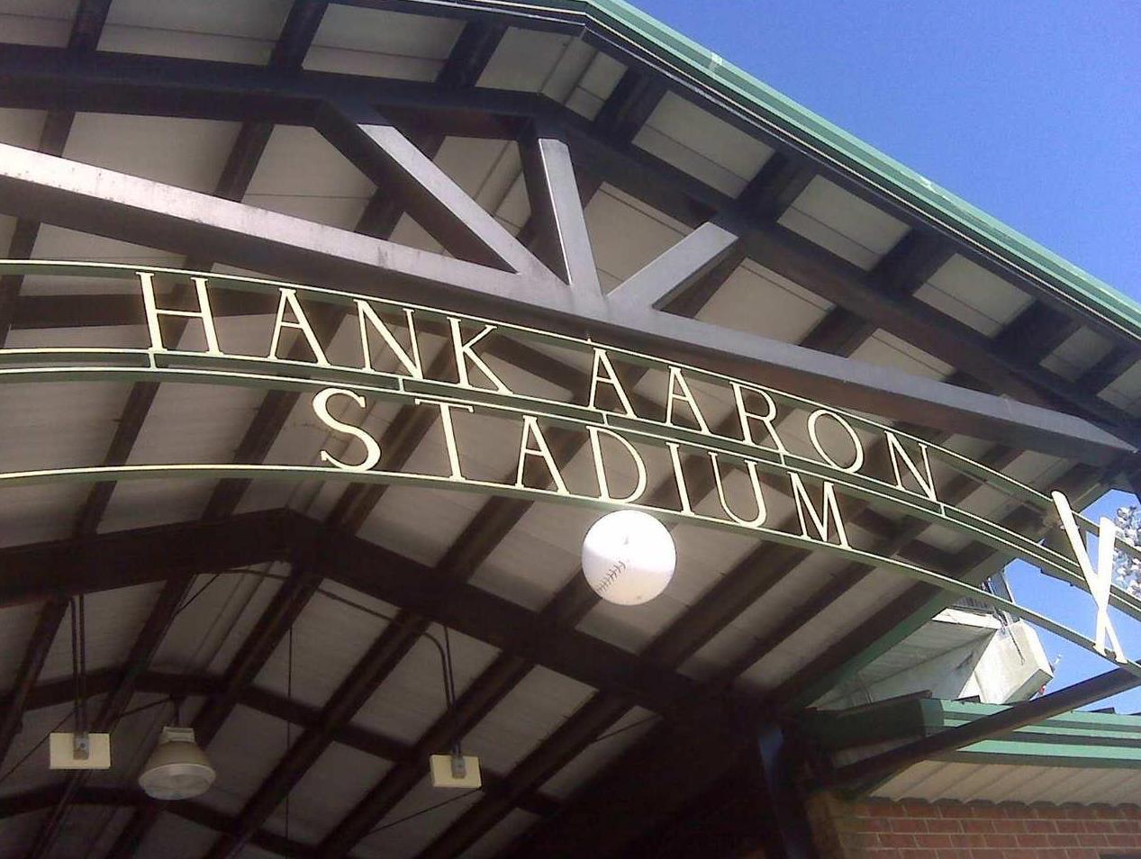 Nơi tham quan gần đây