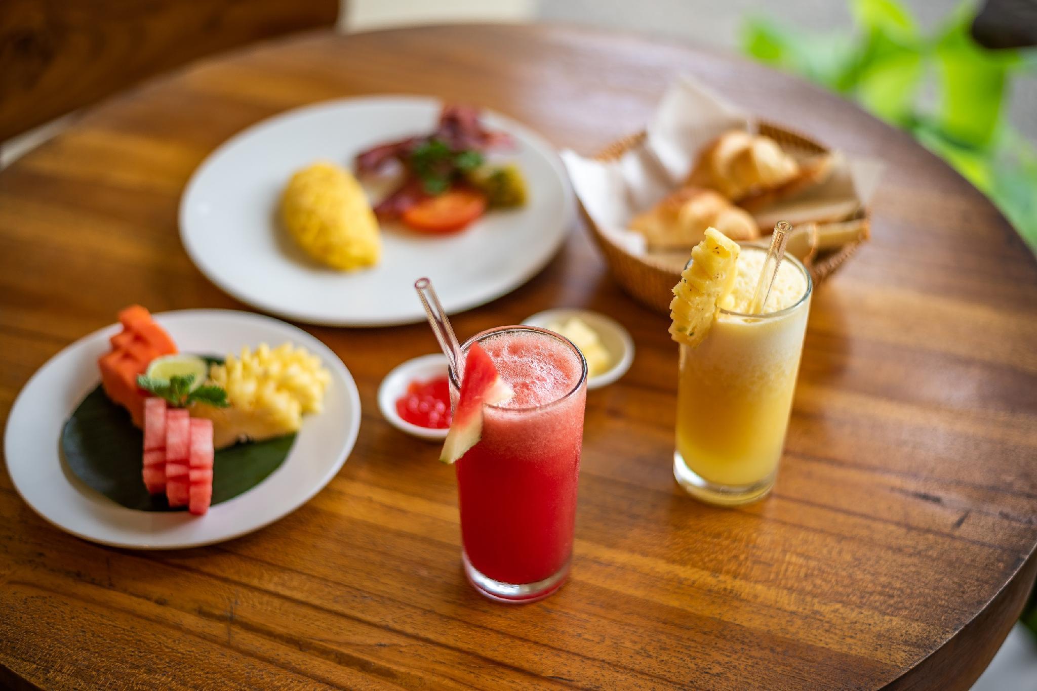 Đồ ăn và thức uống