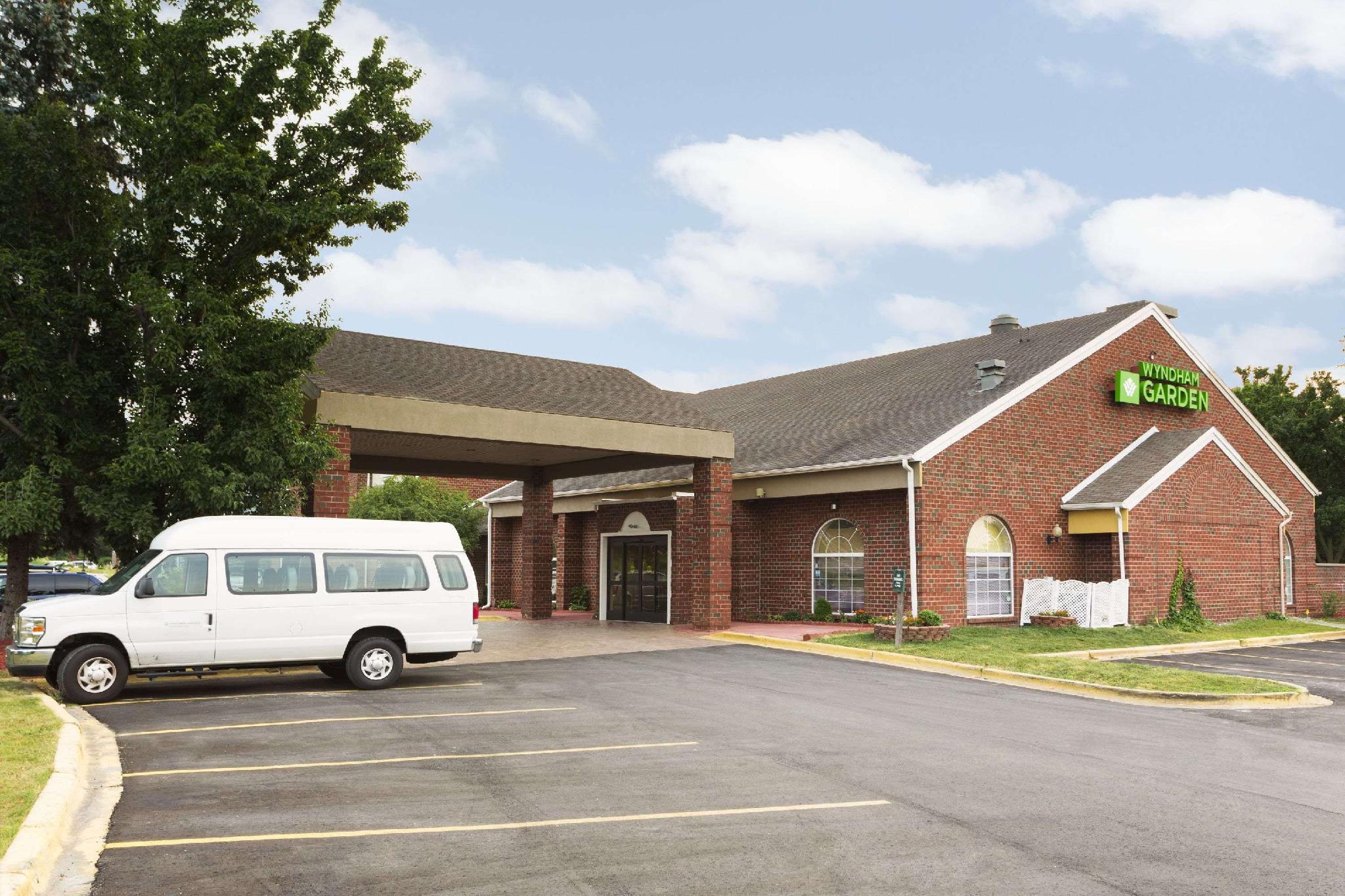 Ngoại cảnh khách sạn