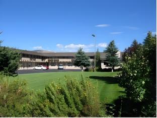 Khu vực xung quanh