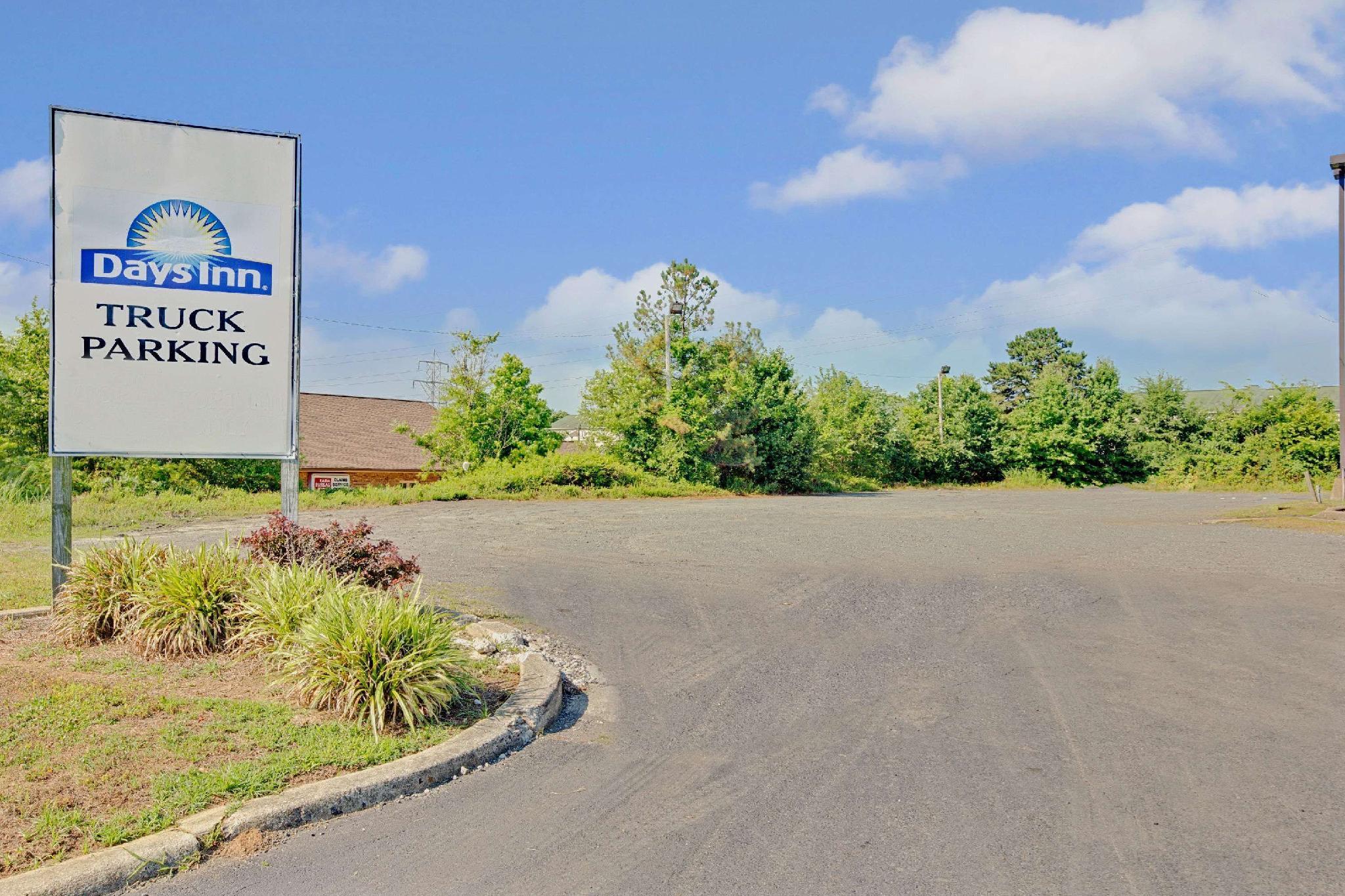 Khu vực xung quanh